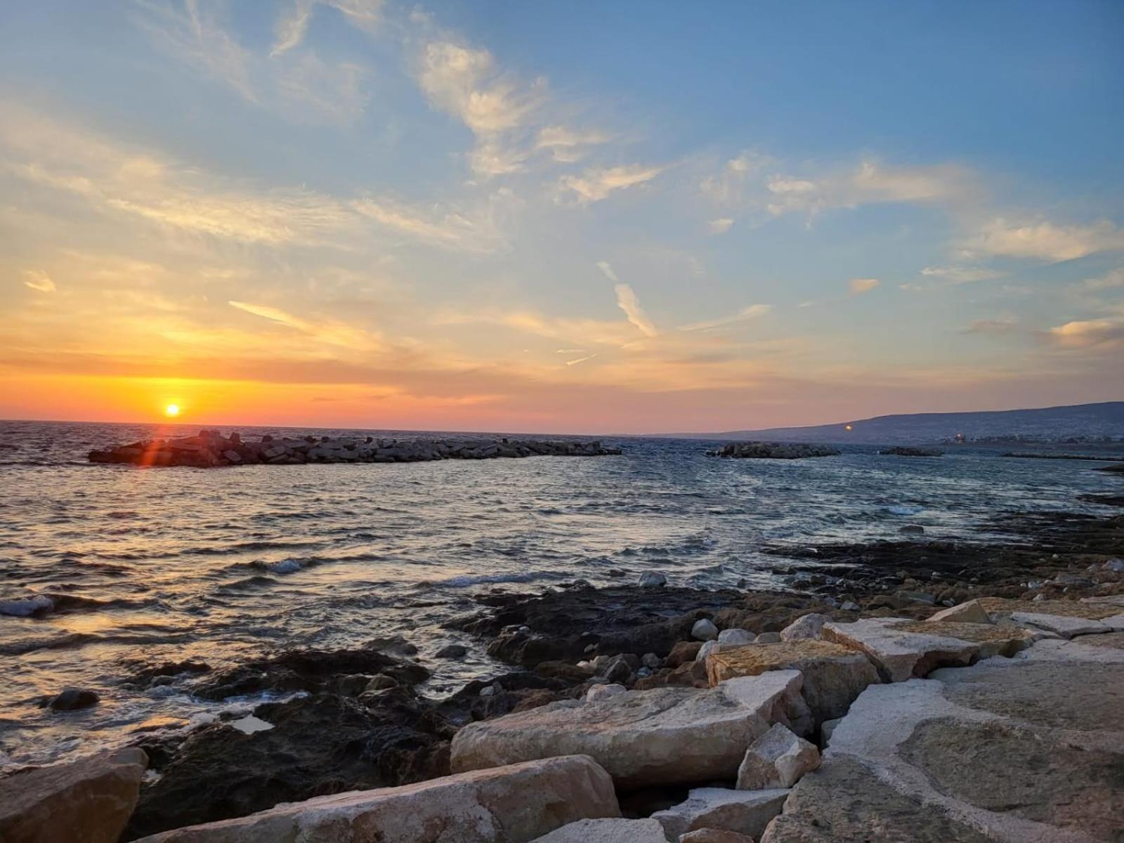 Queen Anna'S Dream 1 Bedroom Apartment Paphos ภายนอก รูปภาพ