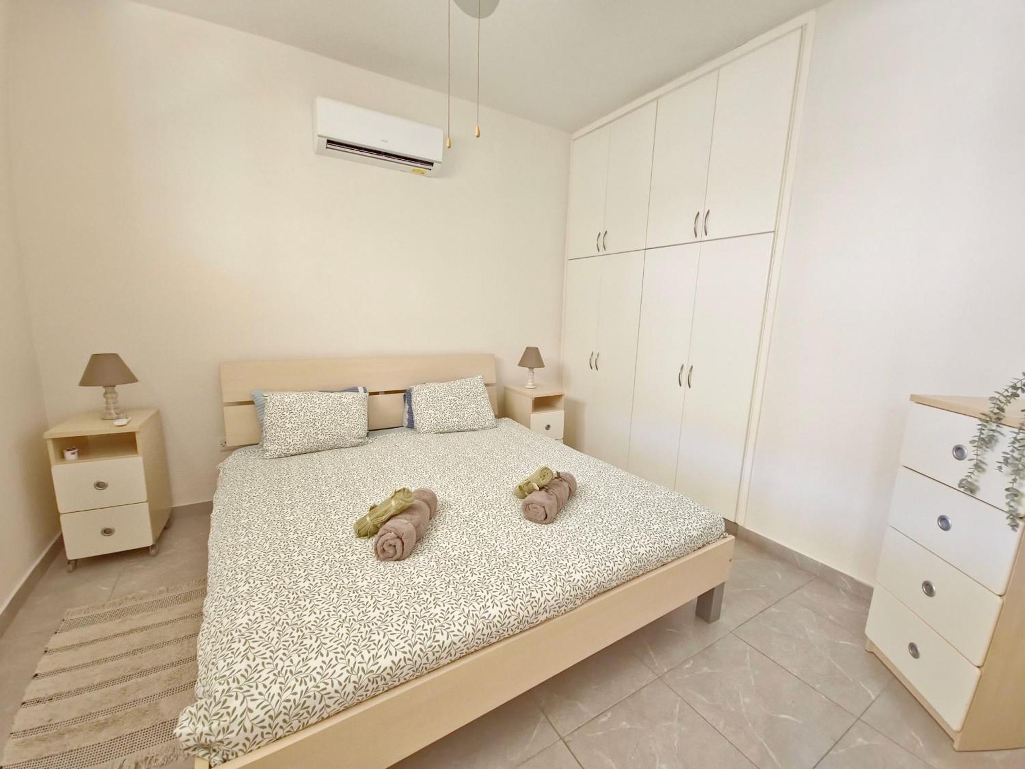 Queen Anna'S Dream 1 Bedroom Apartment Paphos ภายนอก รูปภาพ