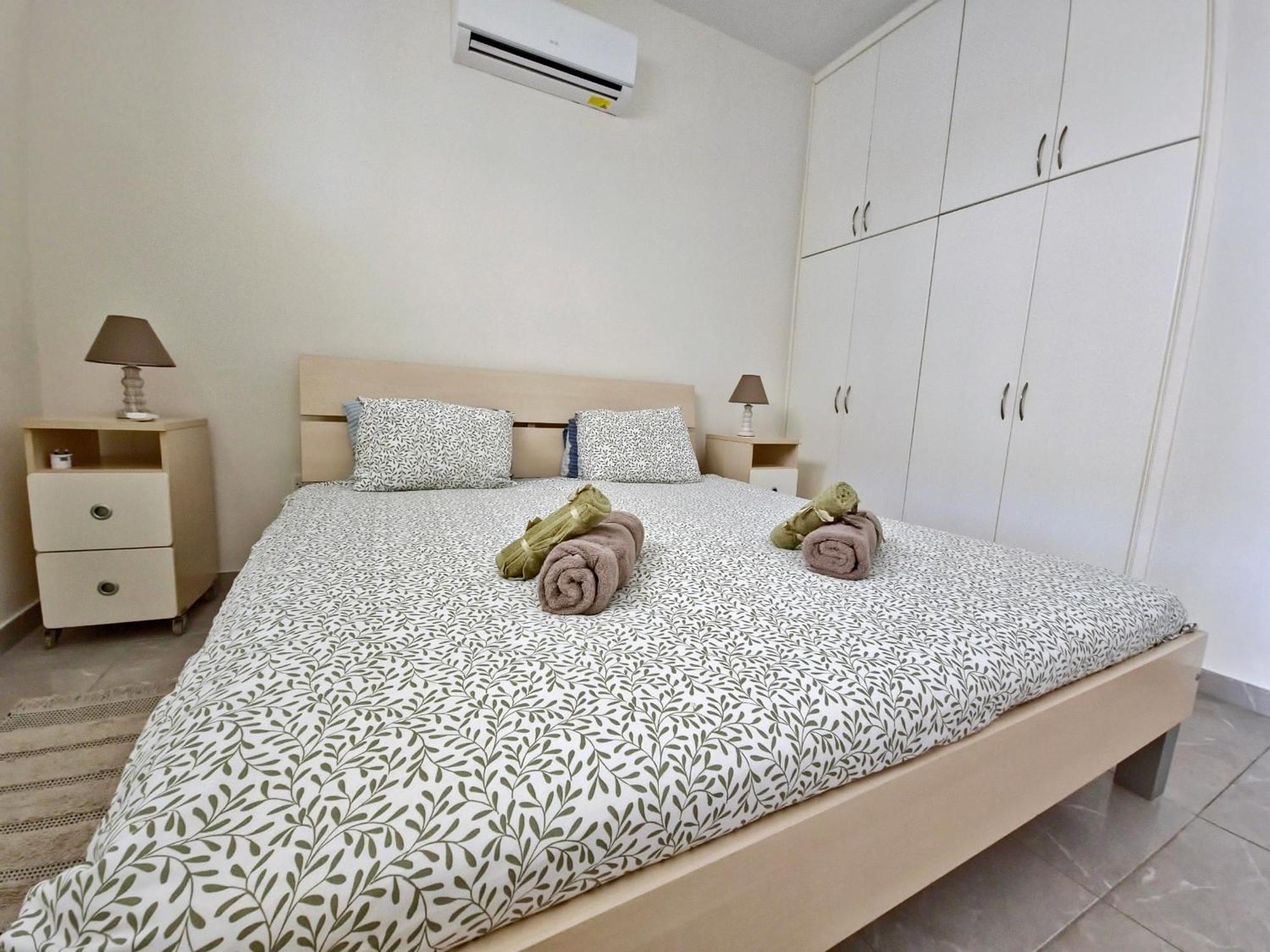 Queen Anna'S Dream 1 Bedroom Apartment Paphos ภายนอก รูปภาพ